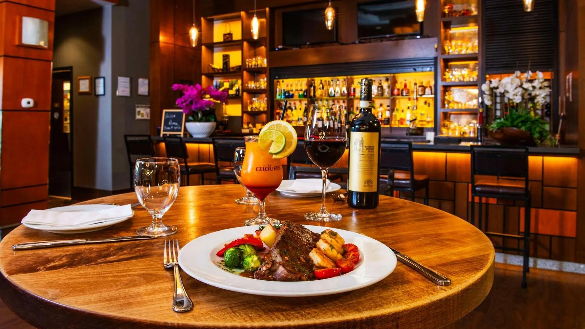 Grand Park Hotel Vancouver Airport, Ascend Hotel Collection Richmond Canada