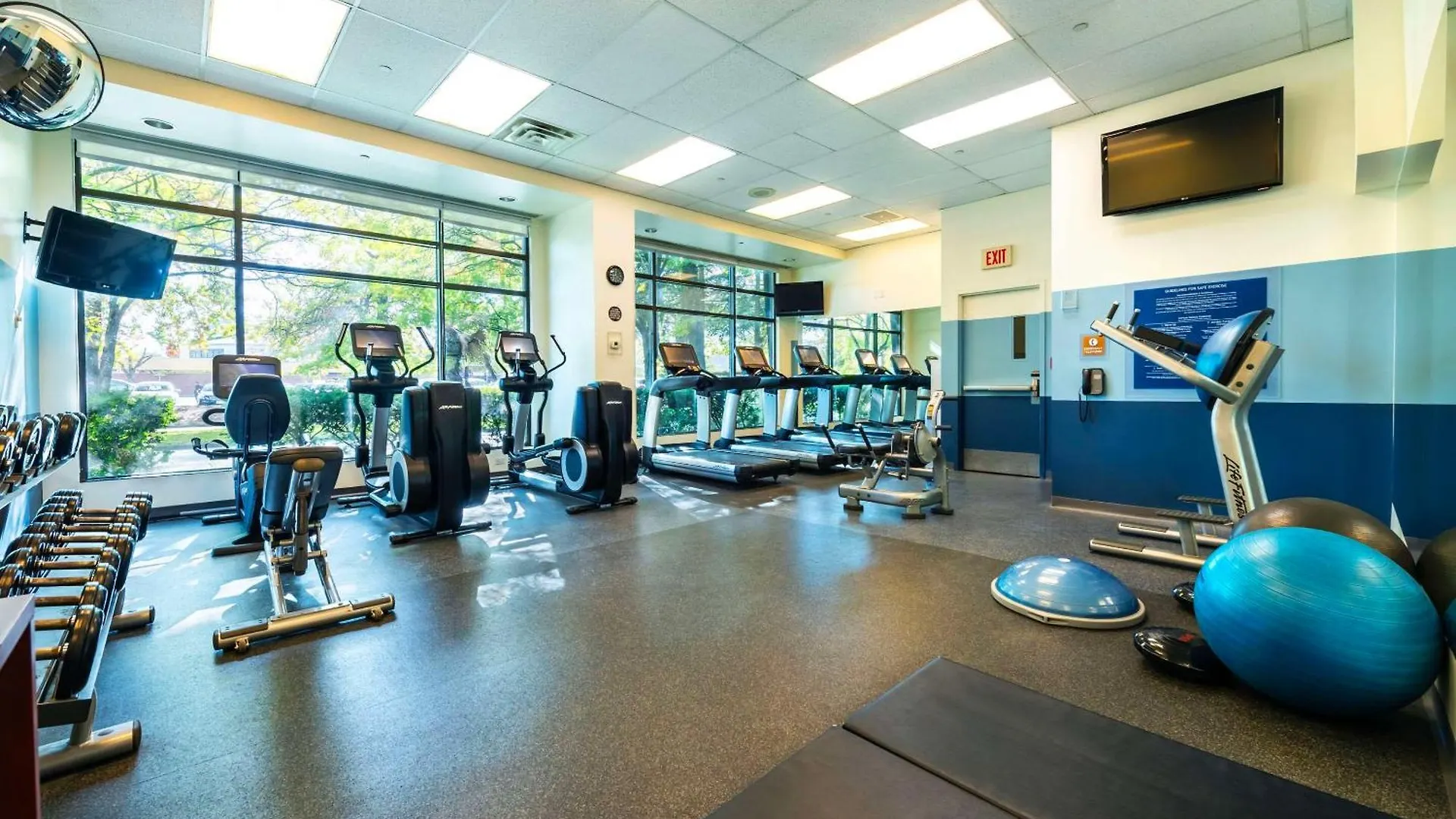 Grand Park Hotel Vancouver Airport, Ascend Hotel Collection Richmond 3*,