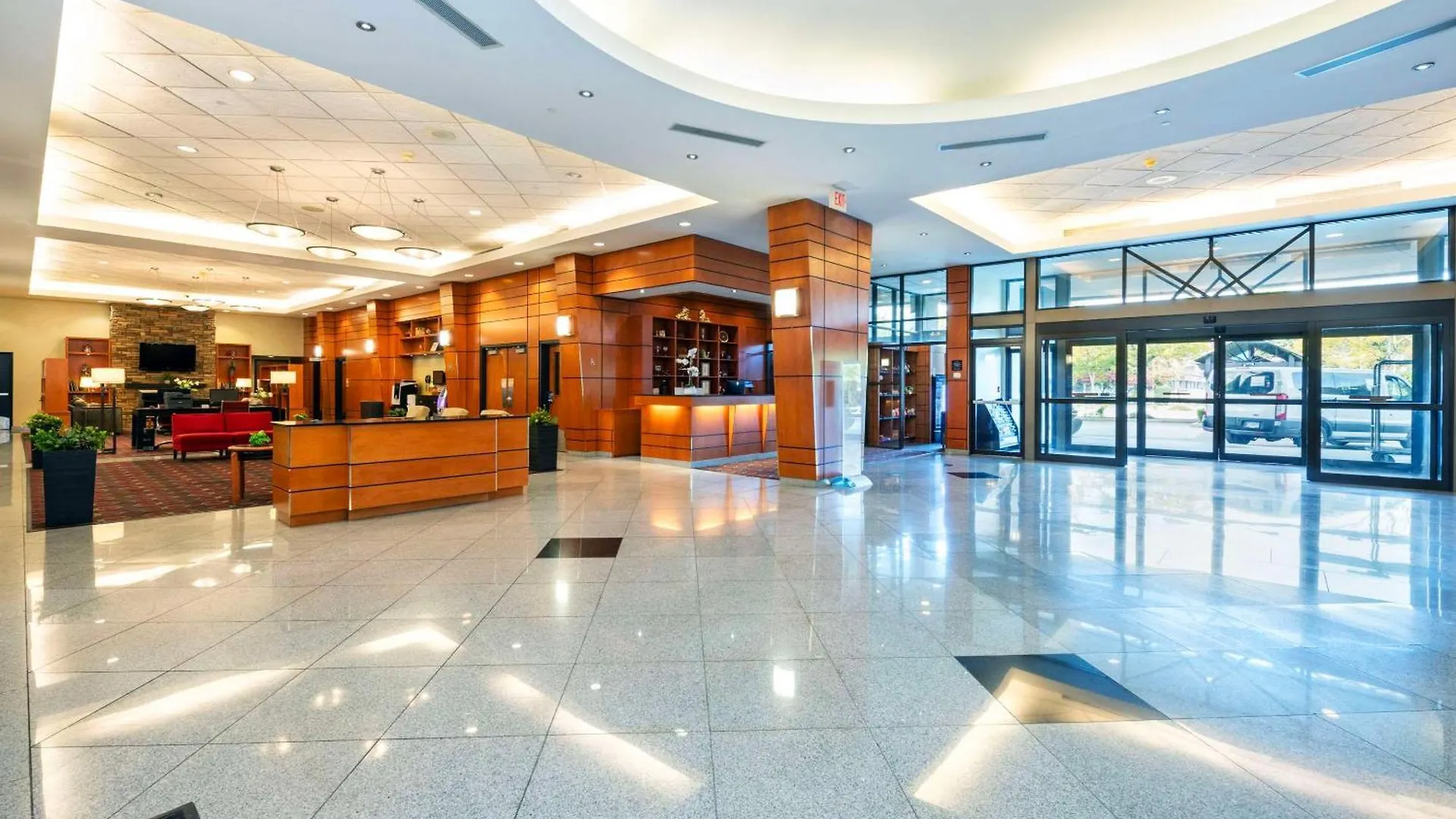 Grand Park Hotel Vancouver Airport, Ascend Hotel Collection Richmond Canada