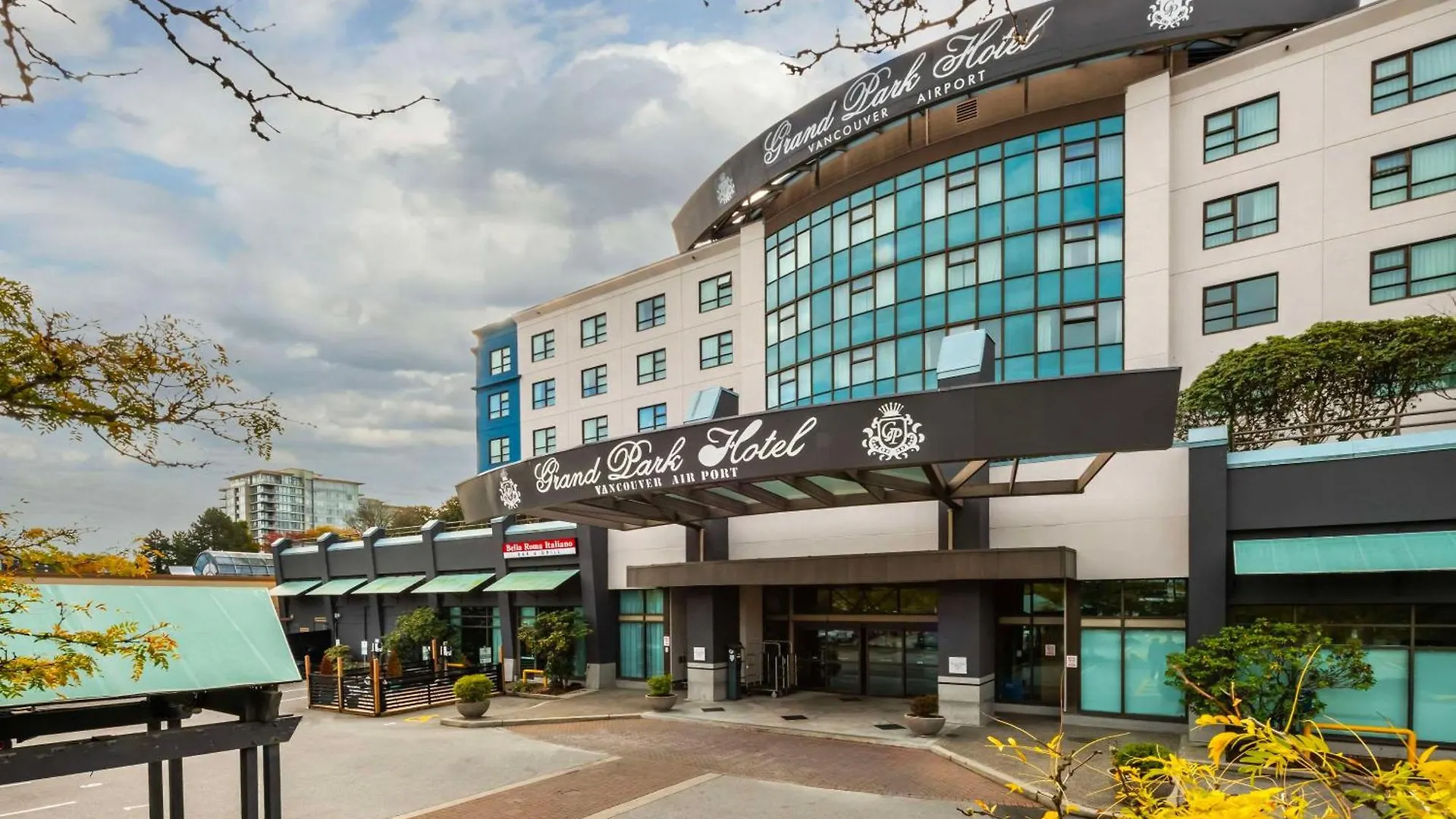 Grand Park Hotel Vancouver Airport, Ascend Hotel Collection Richmond