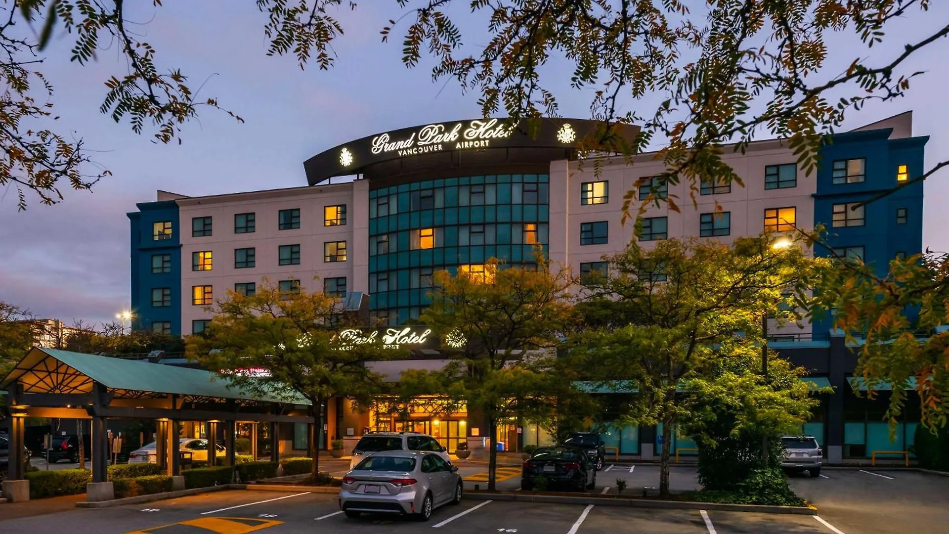 Grand Park Hotel Vancouver Airport, Ascend Hotel Collection Richmond